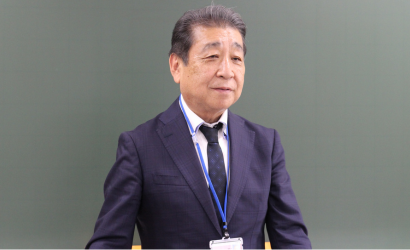 新村講師