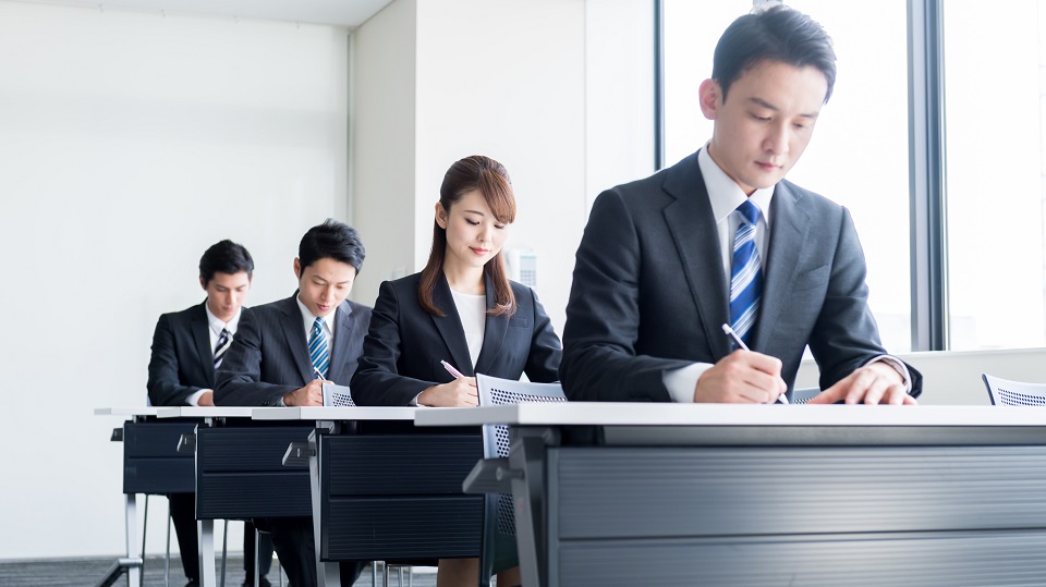 国家一般職の官庁訪問とは？概要や対策方法までを詳しく解説｜資格の学校TAC[タック]