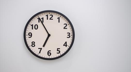 TOEICスコアアップのためのタイムマネジメントを徹底解説！TOEICを高コスパで確実に効率よく学べるTAC